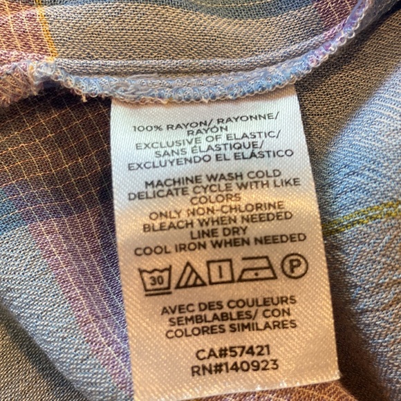 Loft top NWOT - Picture 6 of 7